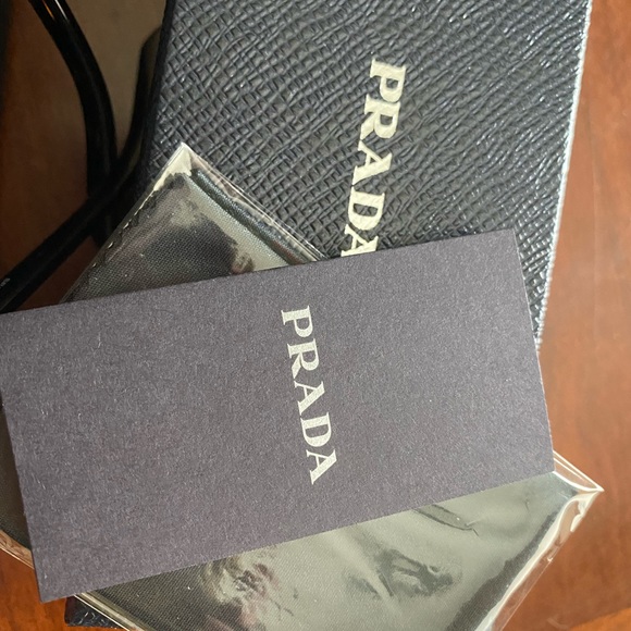 New authentic Prada sunglasses in brown - Picture 8 of 10